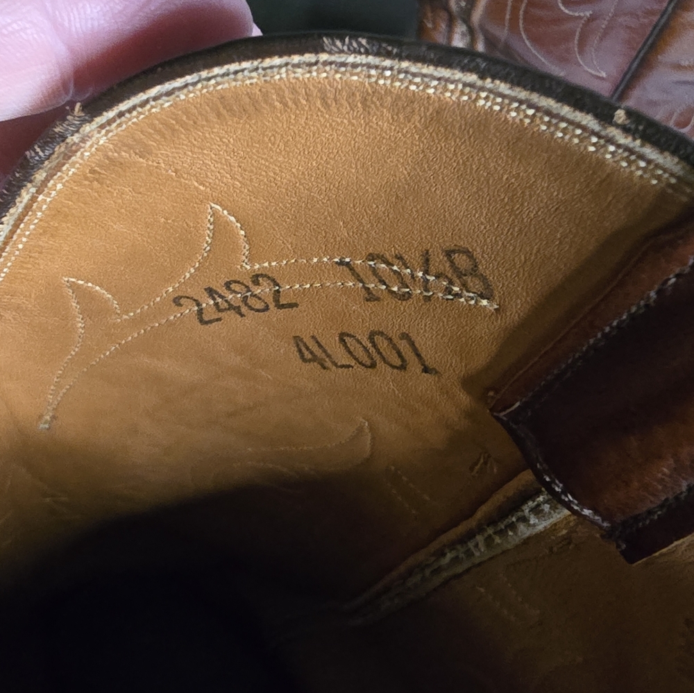 Lucchese Chestnut Brown Leather Western Cowboy Boots - Picture 13 of 15